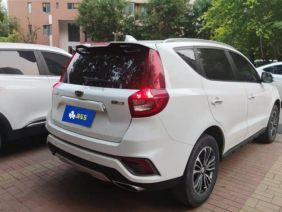Vision X6 远景X6 2018款 1.8 L 手动4 G互联尊贵型