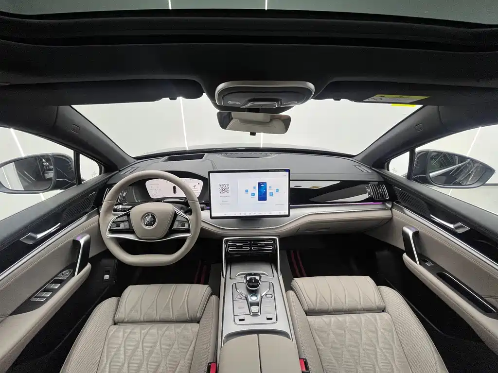 Tang NEV Smart Drive DM-i 115 KM Flagship