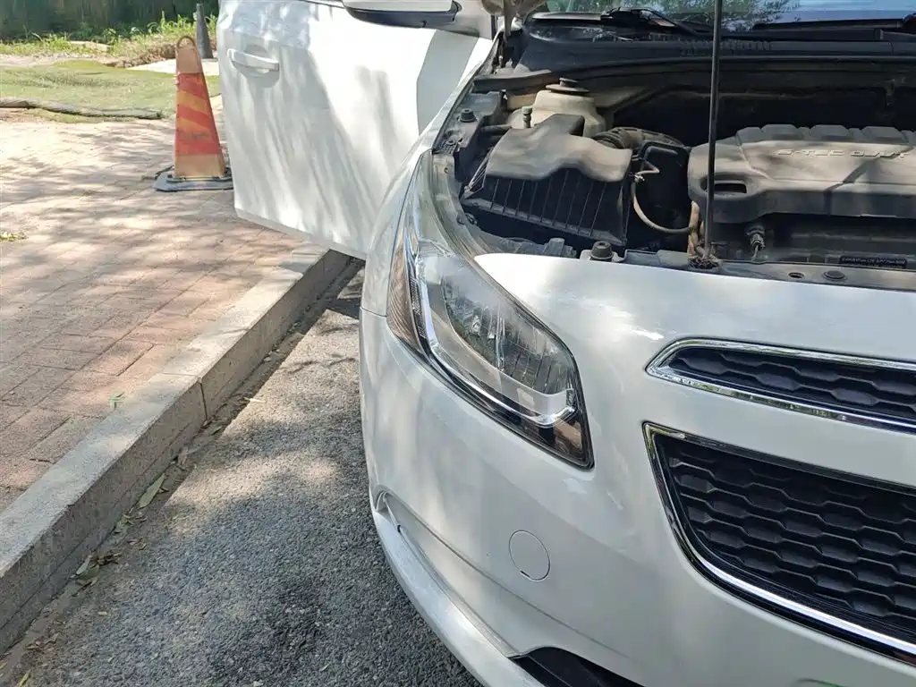 Cruze 1.5 L Classic SE MT
