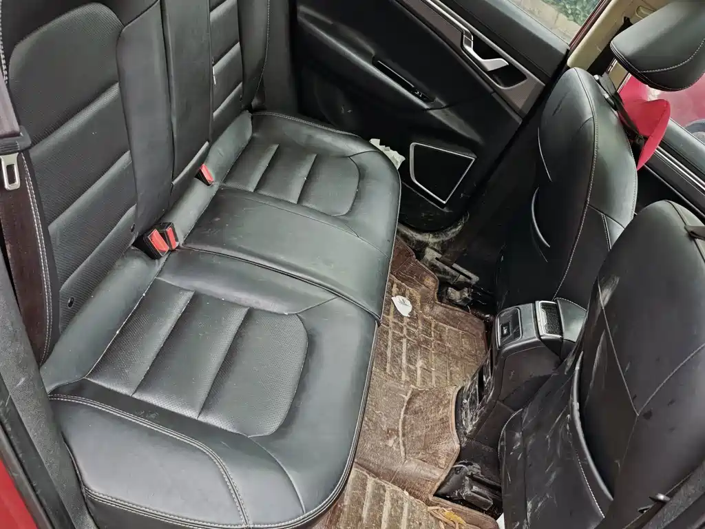 Emgrand GS Sport 1.3 T Auto Leading Style
