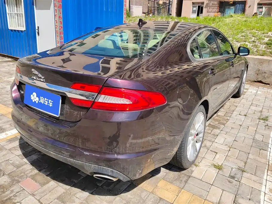 Jaguar XF XF 2.0 T Luxury