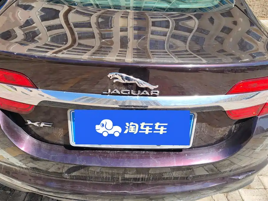 Jaguar XF XF 2.0 T Luxury