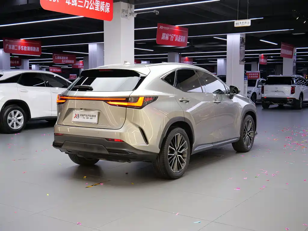 Lexus NX 260 FWD Creative Enjoyment