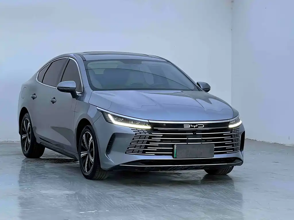 Destroyer 05 DM-i 55 KM Luxury