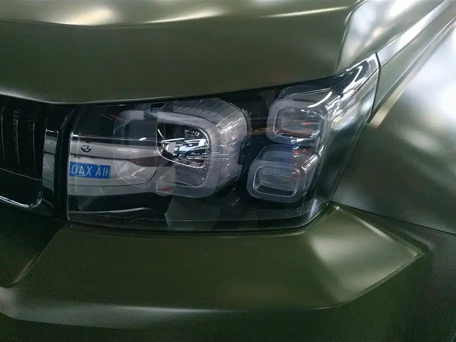 BAIC BJ40 2.0 D Auto 4 WD Blade Hero Swordsman (Front/Rear E-Lock)