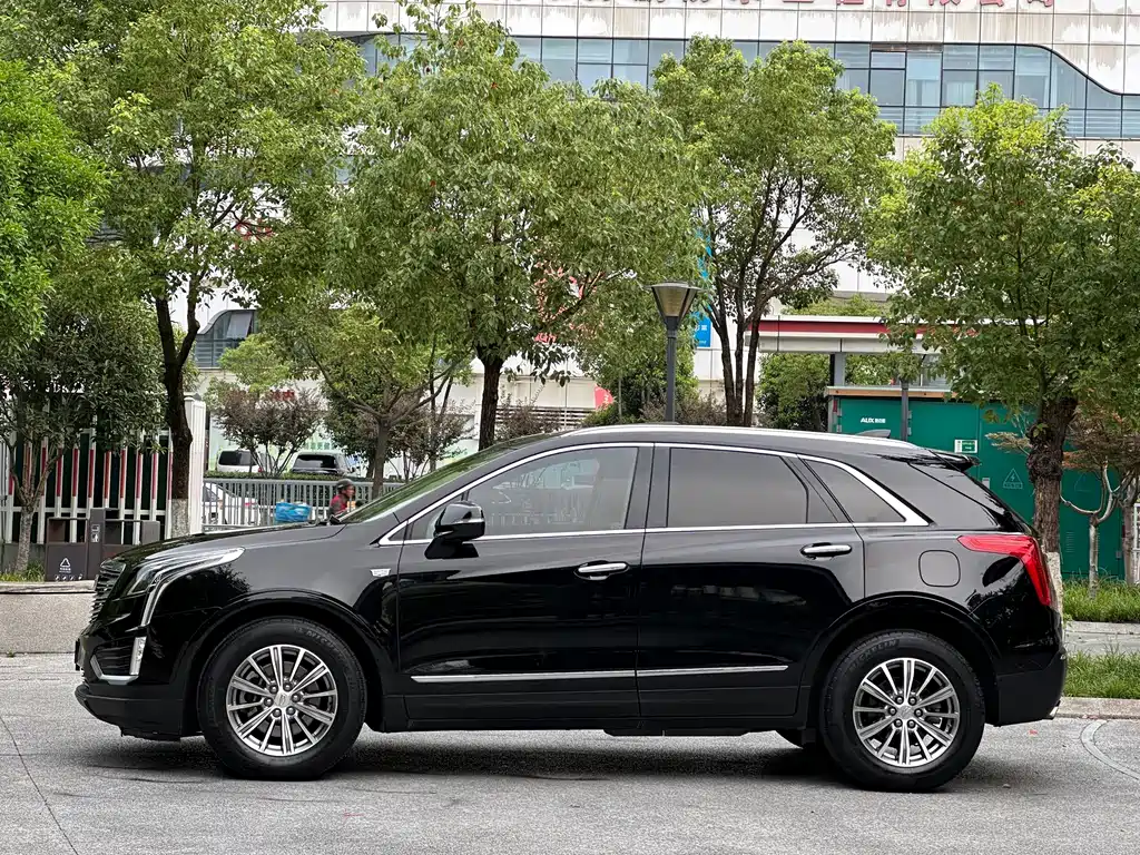 Cadillac XT5 28 T 4 WD Luxury