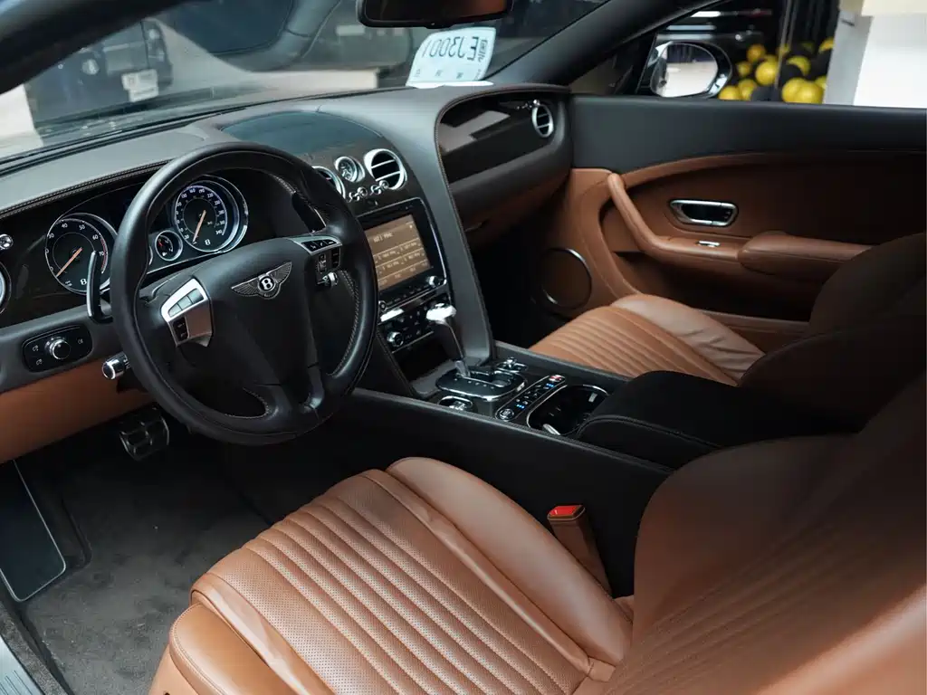 Continental GT 4.0 T GT V8 S Standard