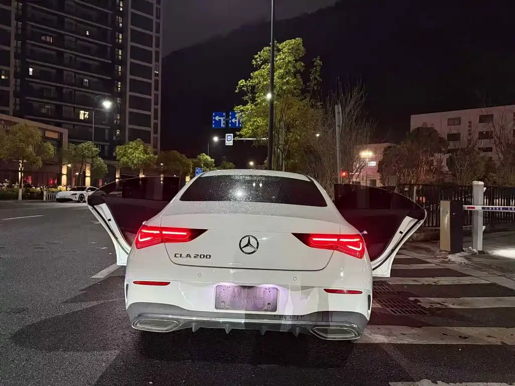 Mercedes-Benz CLA (Import) CLA 200 4 MATIC