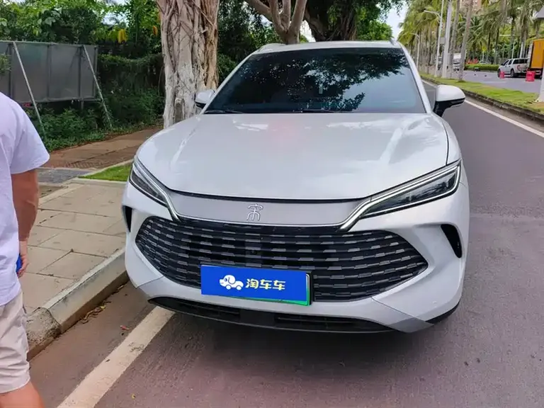 BYD Song L DM-i 112 km Leading