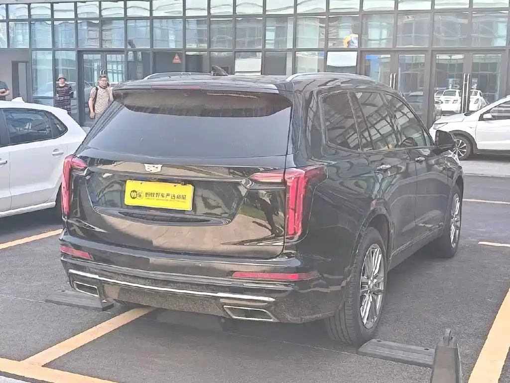 Cadillac XT6 2.0 T 6-seat 4 WD Luxury