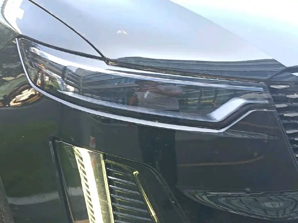 Cadillac XT6 2.0 T 6-seat 4 WD Luxury