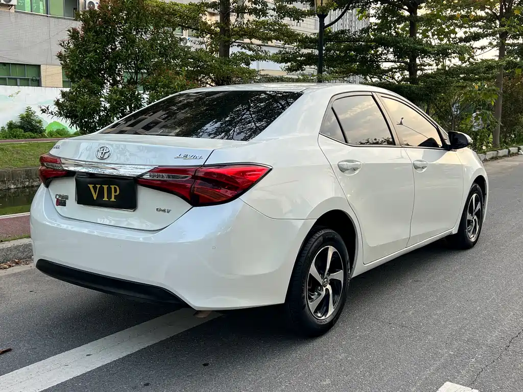 Levin Facelift 185 T CVT Elite CN-V