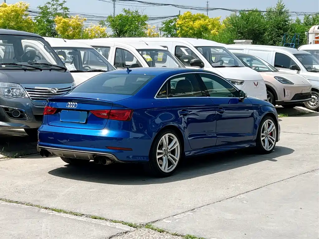 Audi S3 S3 2.0 T Limousine