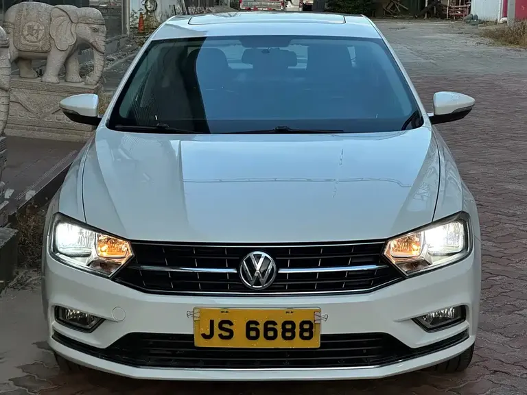 Volkswagen Bora 1.6 L Auto Comfort