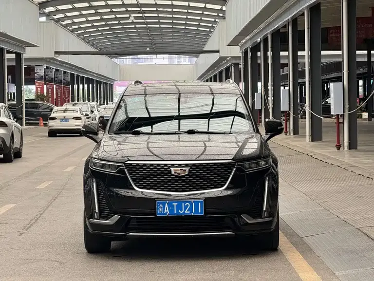 Cadillac XT6 28 T 6-seat 4 WD Luxury