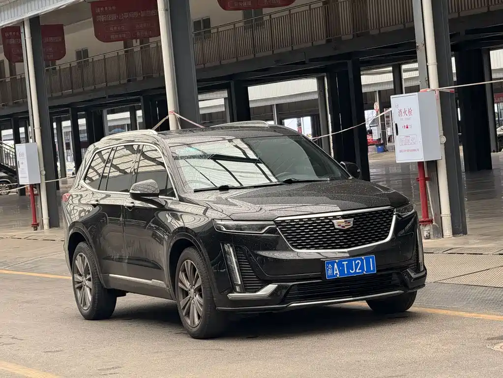 Cadillac XT6 28 T 6-seat 4 WD Luxury