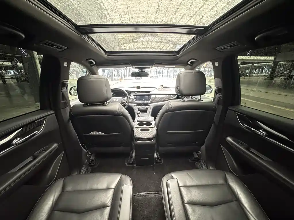 Cadillac XT6 28 T 6-seat 4 WD Luxury