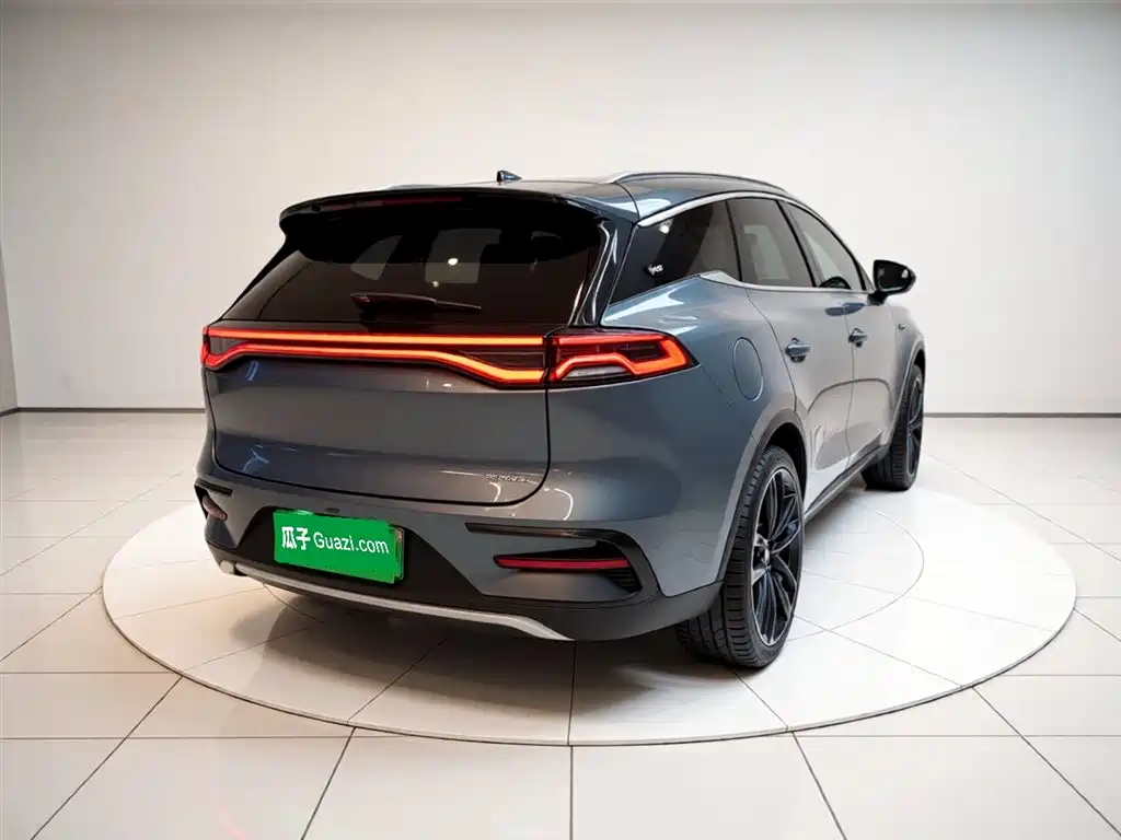 Tang NEV DM 2.0 T 4 WD High Performance Genesis Flagship
