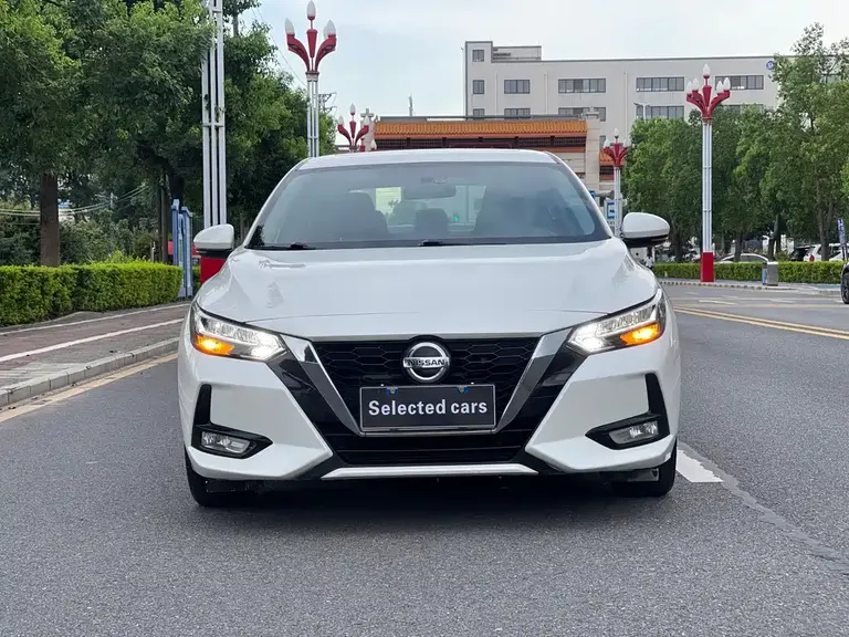 Nissan Sylphy 1.6 L XL CVT Joy