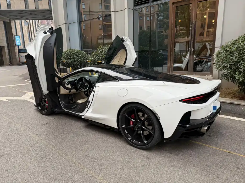 McLaren GT 4.0 T Standard