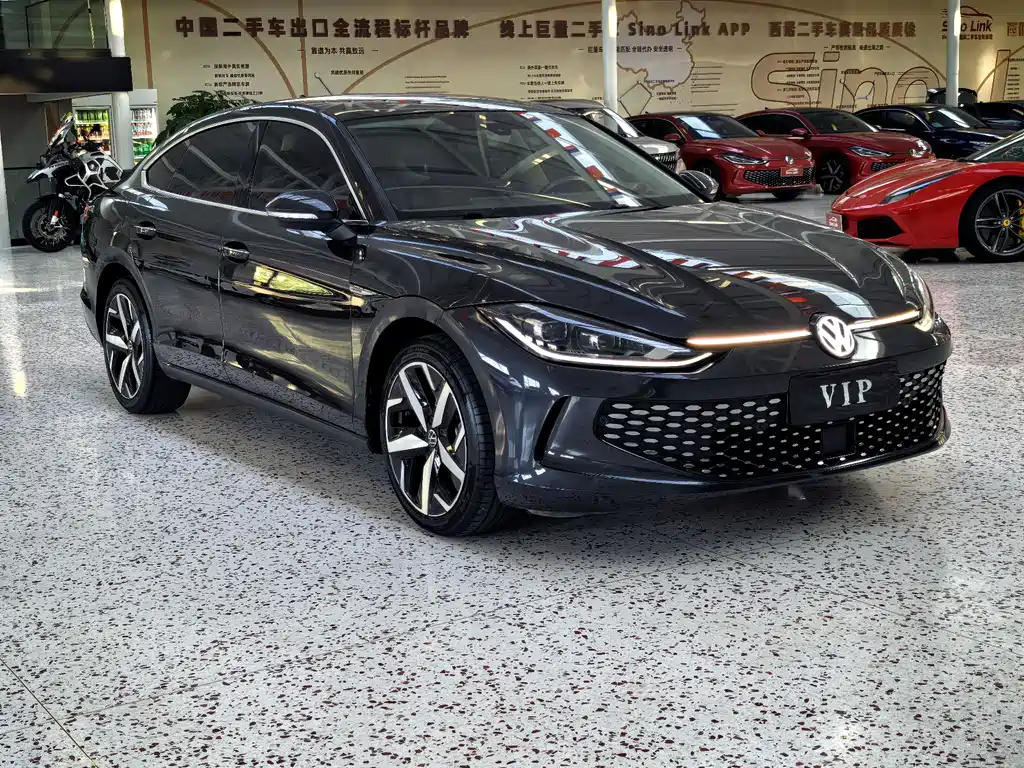 Lamando Lamando L 280 TSI DSG Spicy Cool