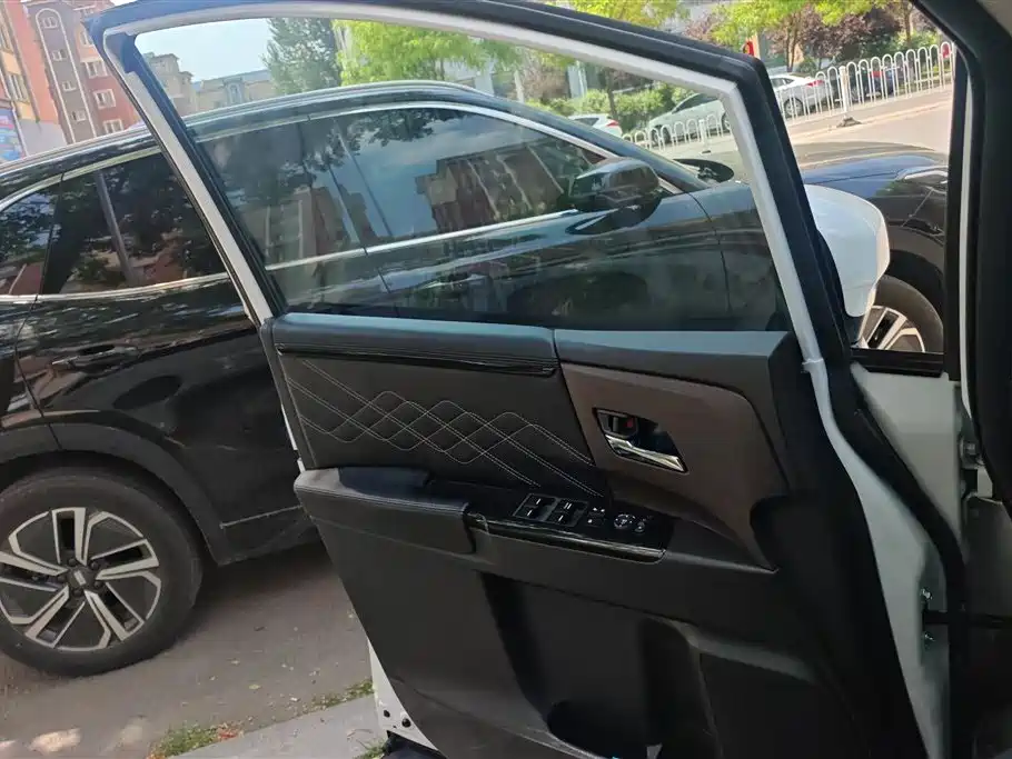 Odyssey 2.0 L e:HEV Sharp· Joy