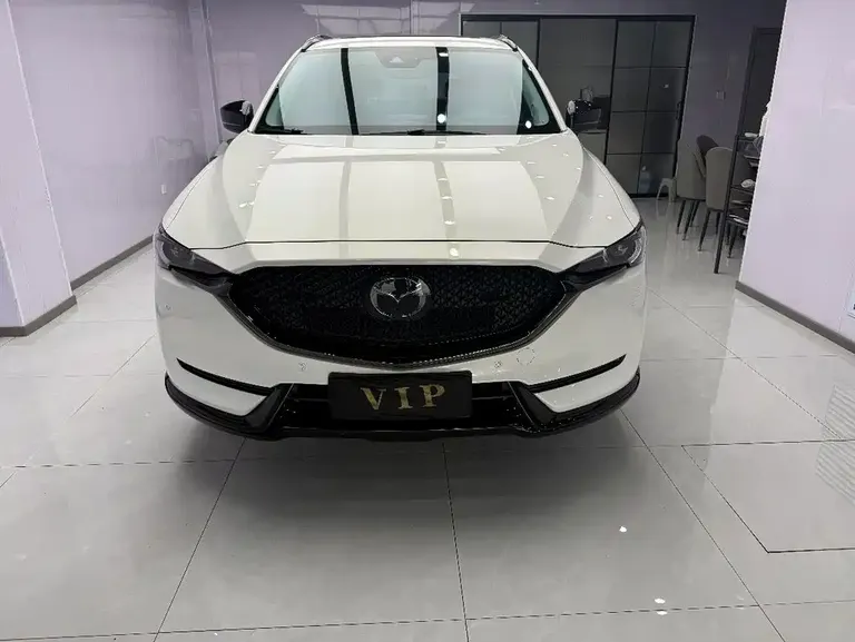 Mazda CX-5 2.0 L Auto 2 WD Black Knight