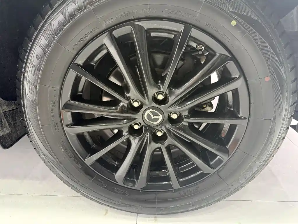Mazda CX-5 2.0 L Auto 2 WD Black Knight