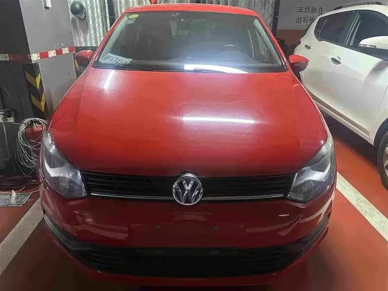 Volkswagen Polo 1.4 L Auto Style