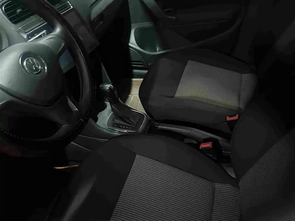 Polo 1.4 L Auto Style