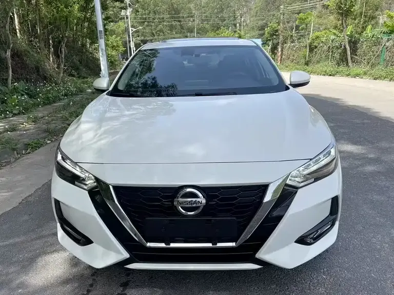 Nissan Sylphy 1.6 L XL CVT Joy