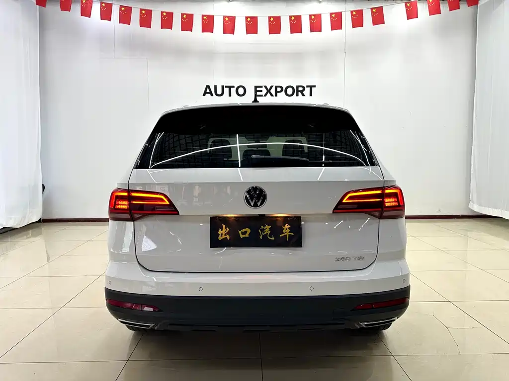 Tharu 280 TSI 2 WD Luxury PLUS