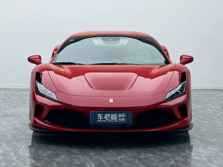 Ferrari F8 Tributo 3.9 T V8