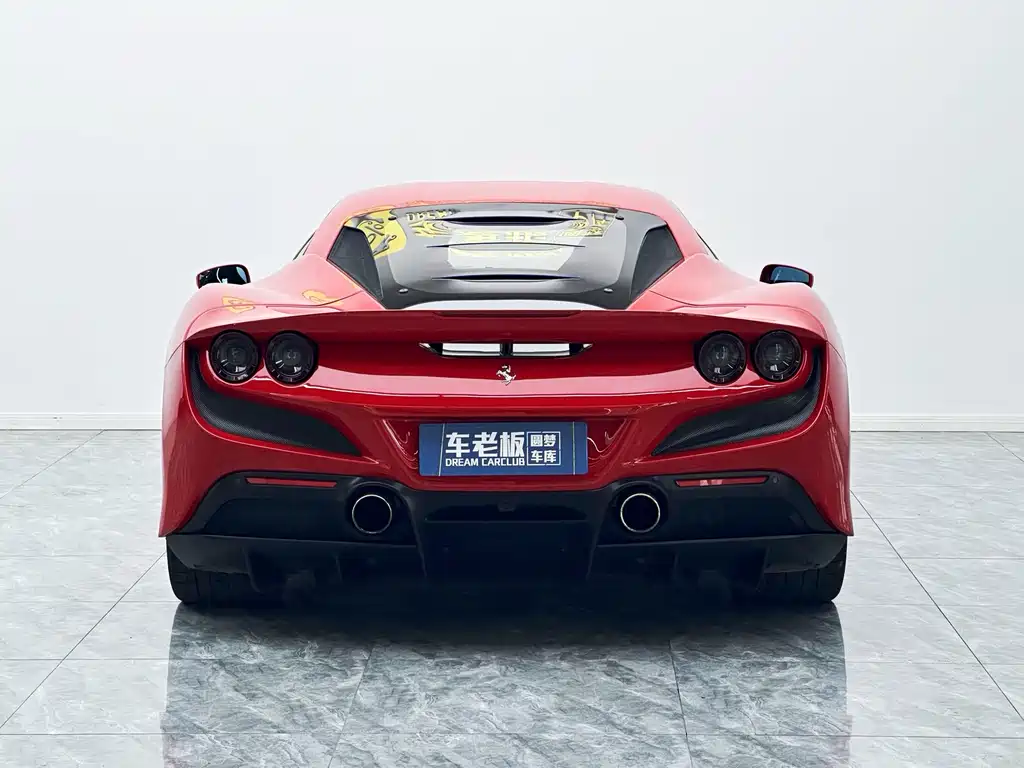 Ferrari F8 Tributo 3.9 T V8