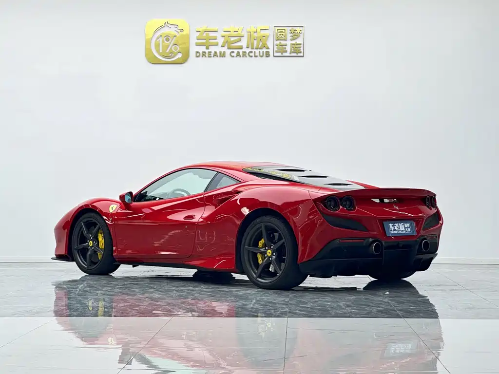 Ferrari F8 Tributo 3.9 T V8