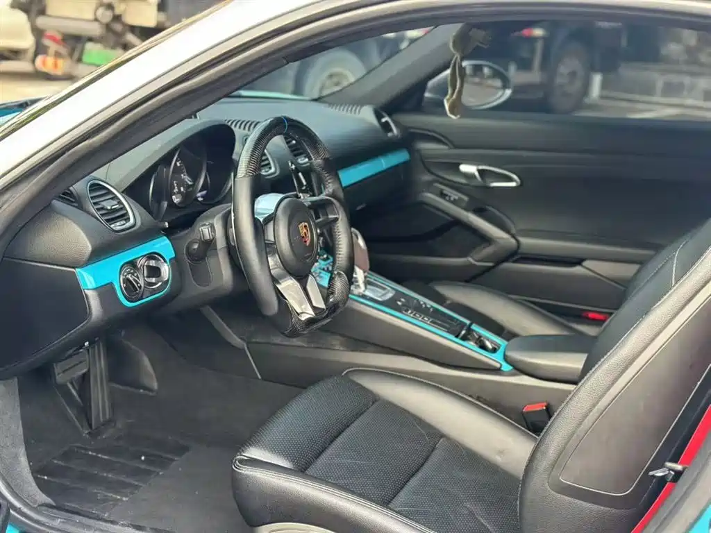 Porsche 718 Cayman 2.0 T