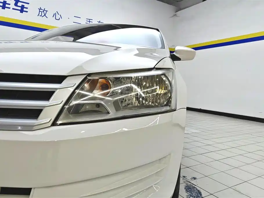 Santana 1.4 L Manual Style