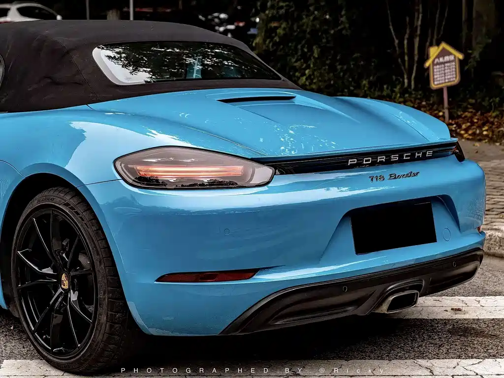Porsche 718 Boxster 2.0 T
