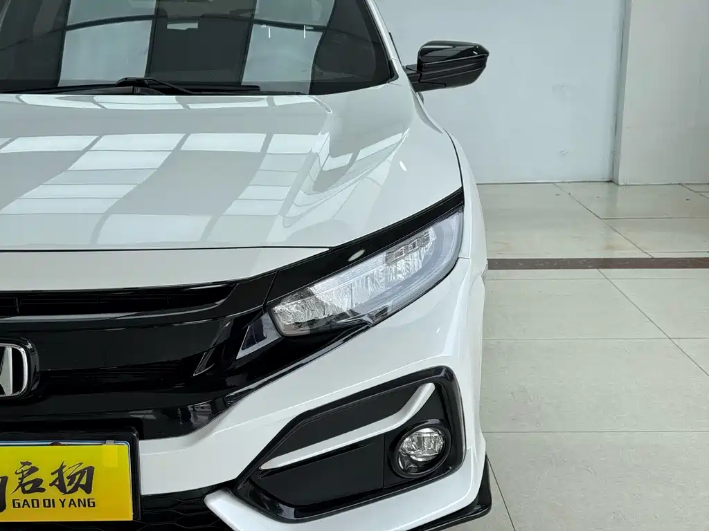 Civic HATCHBACK 220 TURBO CVT Trend Cool Control