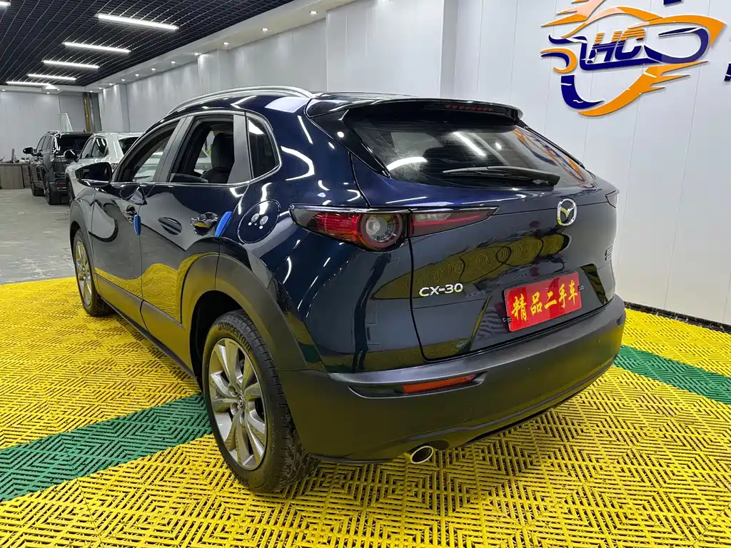 Mazda CX-30 2.0 L Auto Jiayue