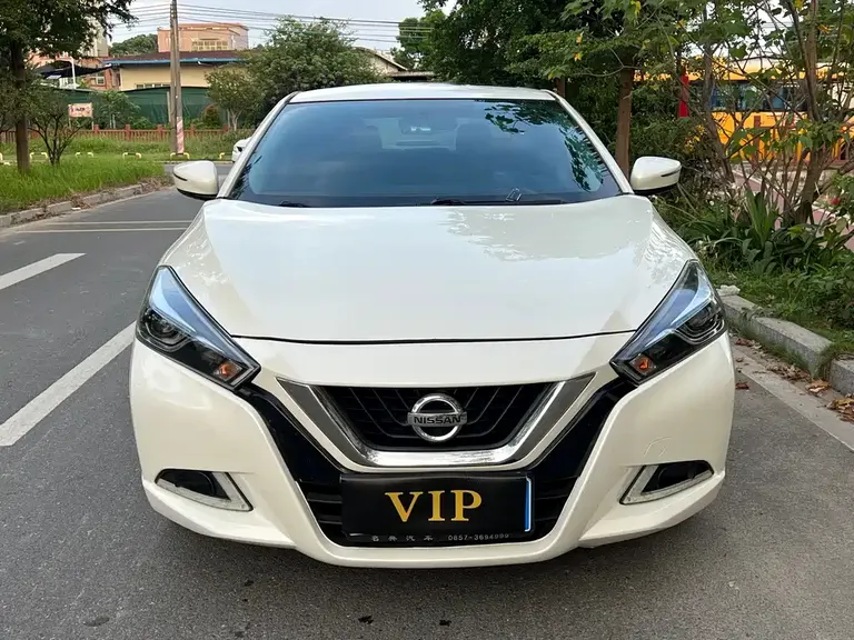 Nissan Lannia 1.6 L CVT Connected Smart Cool