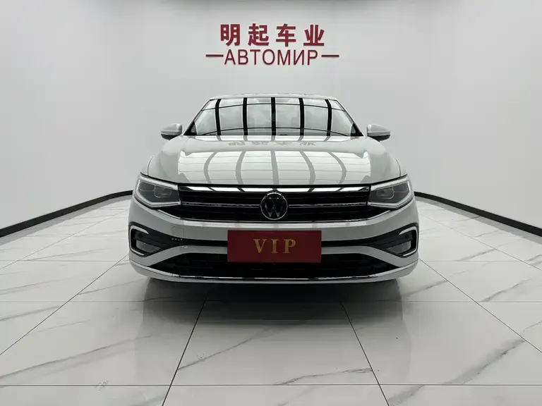 Volkswagen Bora 200 TSI DSG Smart Travel
