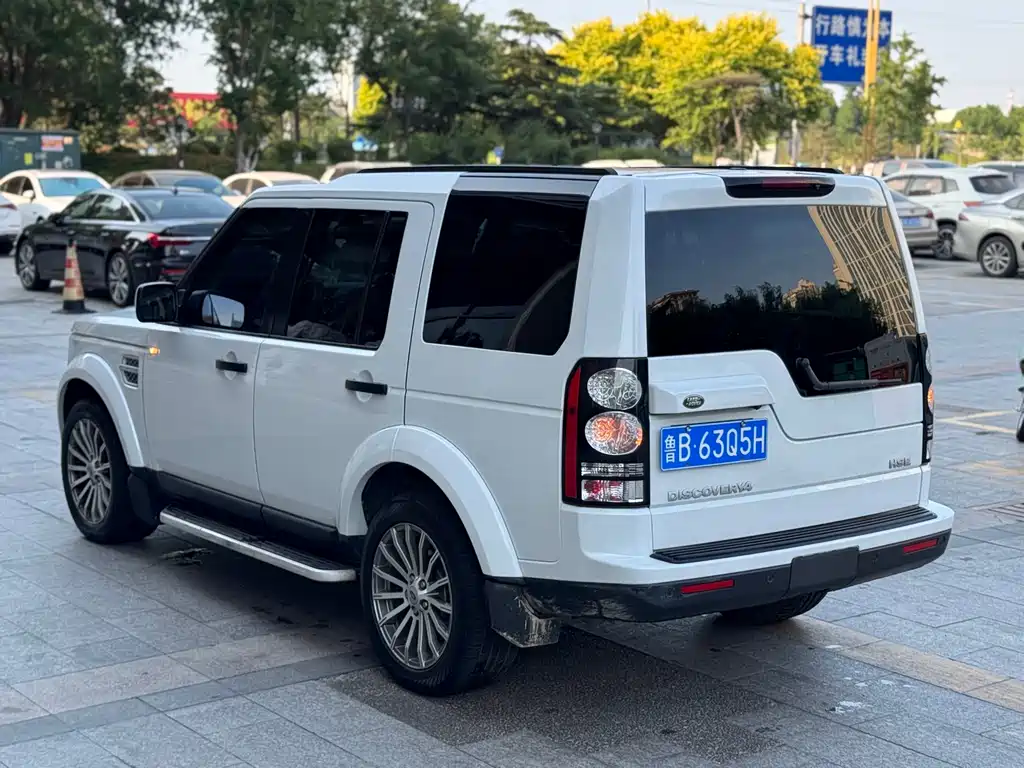 Discovery 3.0 SDV6 HSE Diesel