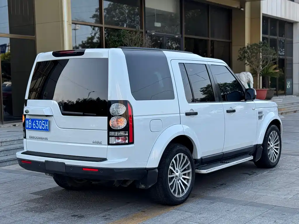 Discovery 3.0 SDV6 HSE Diesel