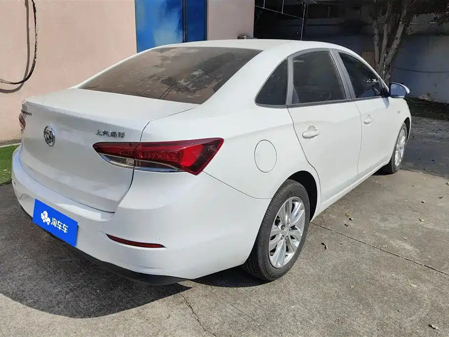 Excelle GT Facelift Exemplary 1.5 L Auto Elite