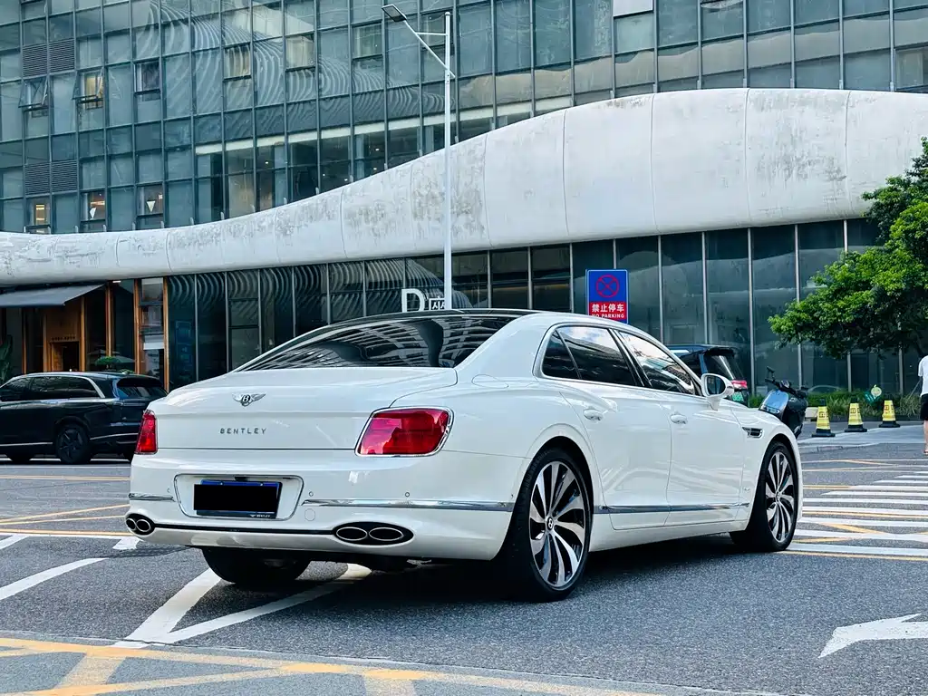 Flying Spur 4.0 T V8 Elegant Degree