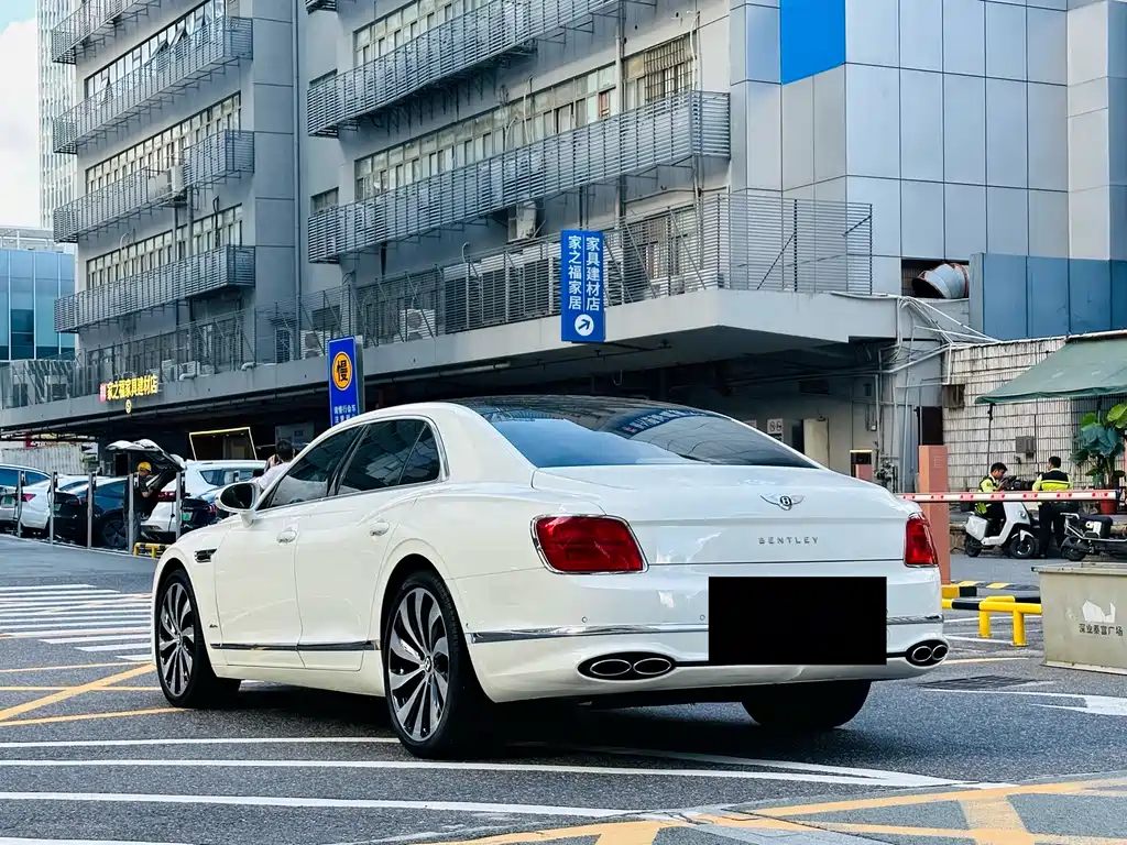 Flying Spur 4.0 T V8 Elegant Degree