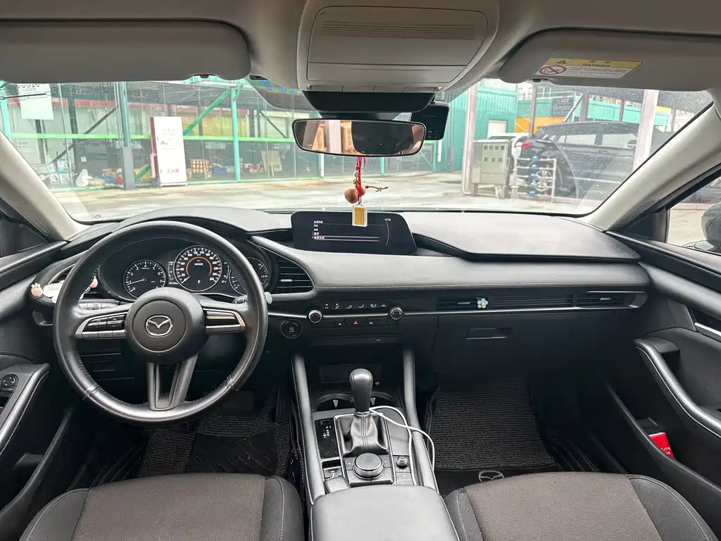 Mazda 3 Axela 1.5 L Auto Quality Beauty