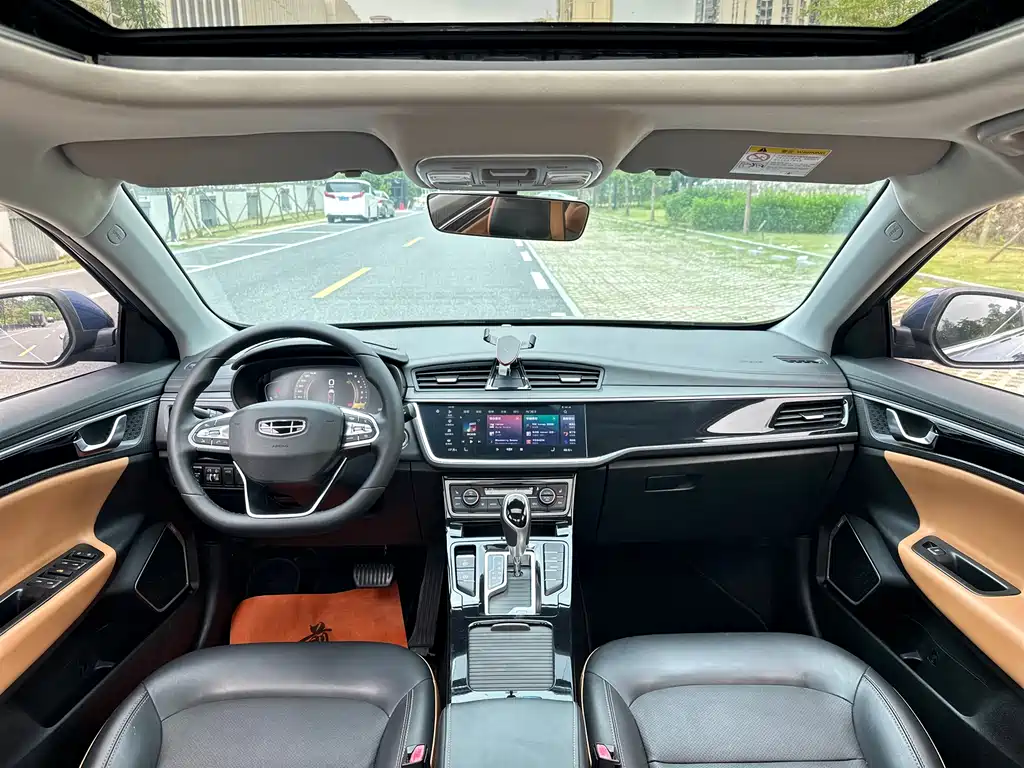 Emgrand GL 1.4 T CVT Distinguished