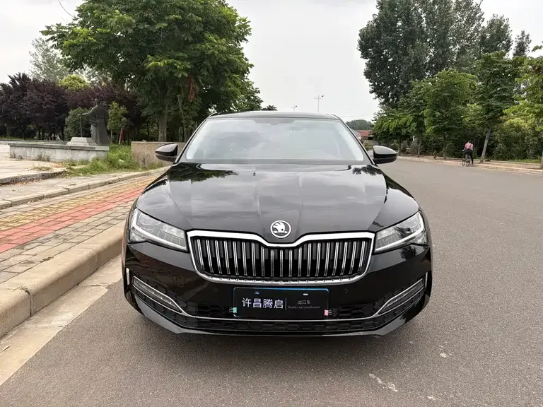 Skoda Superb TSI280 DSG Premium